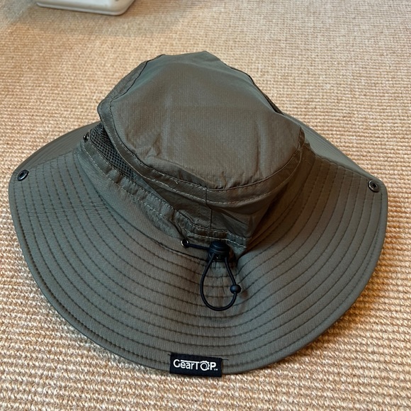 NWOT GearTop UPF 50+ Sunhat Army Green - Picture 1 of 9